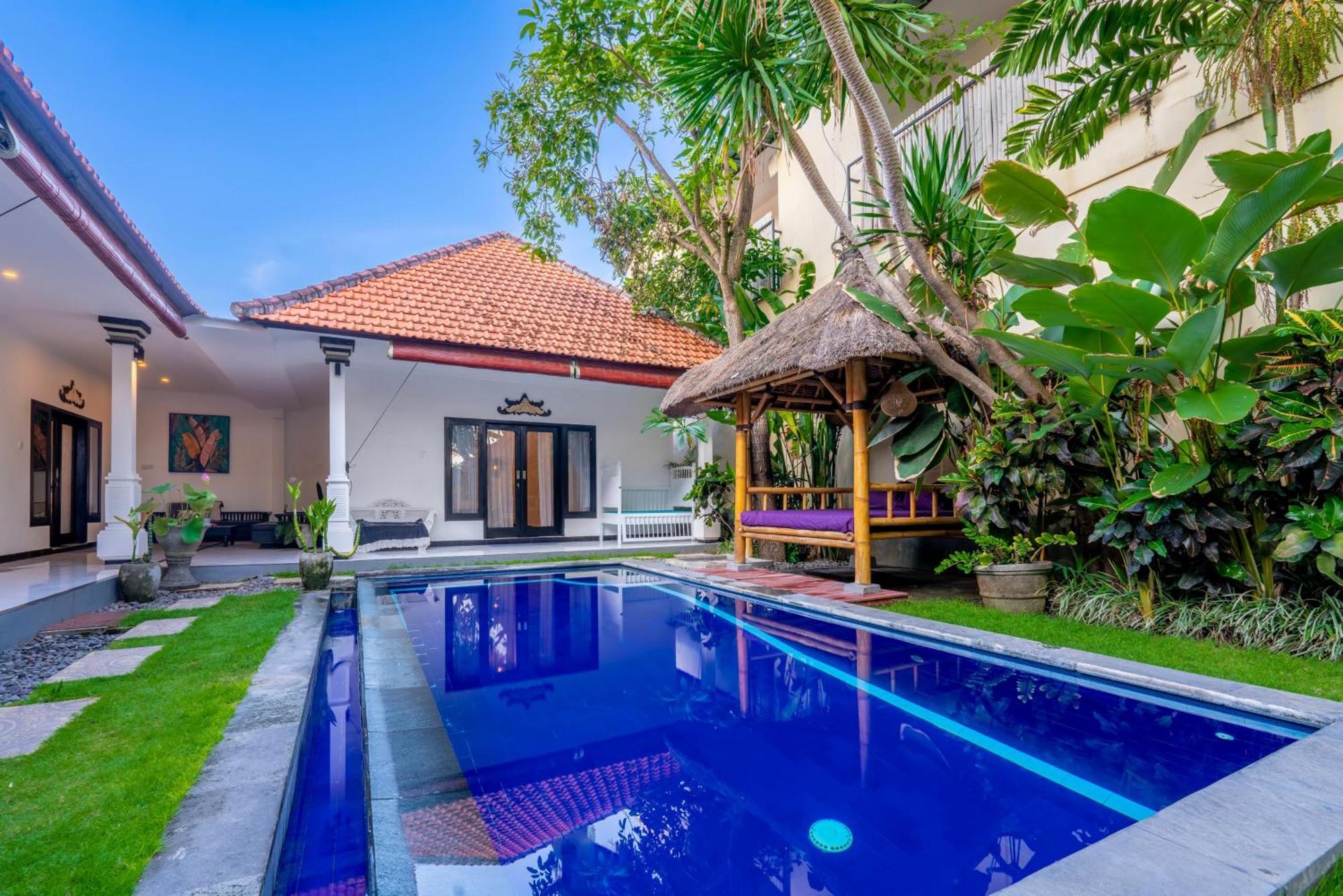 Walking To The Beach At Omahati Villa Canggu Exterior foto